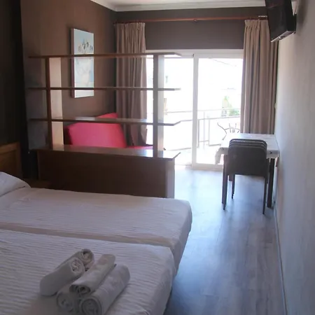 Aparthotel Els Molins Roses