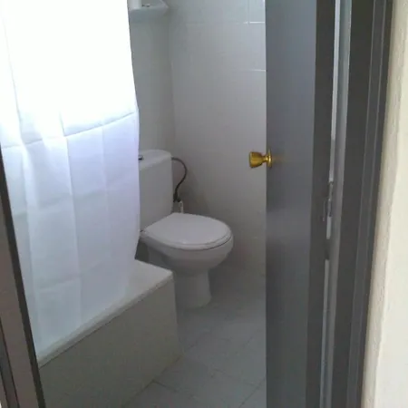 Els Molins Aparthotel 2*