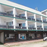 Els Molins アパートホテル