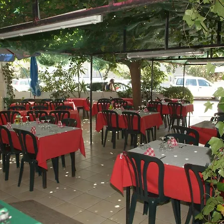 Apartahotel Els Molins