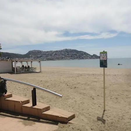 Apartahotel Estudis Els Molins Rosas